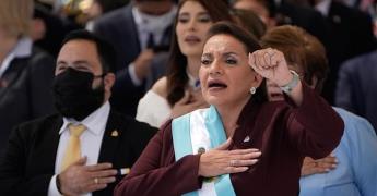 Xiomara Castro jura como nueva presidenta de Honduras