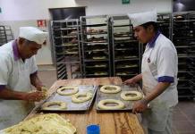 Panaderías preparan la Rosca de Reyes