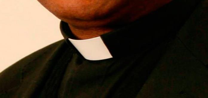 Monjes británicos ocultaron abusos para proteger a Iglesia católica