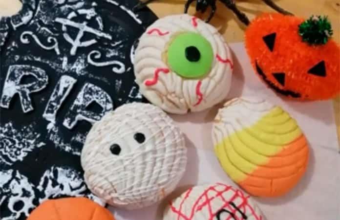 Crean conchas temáticas de Día de muertos y Halloween