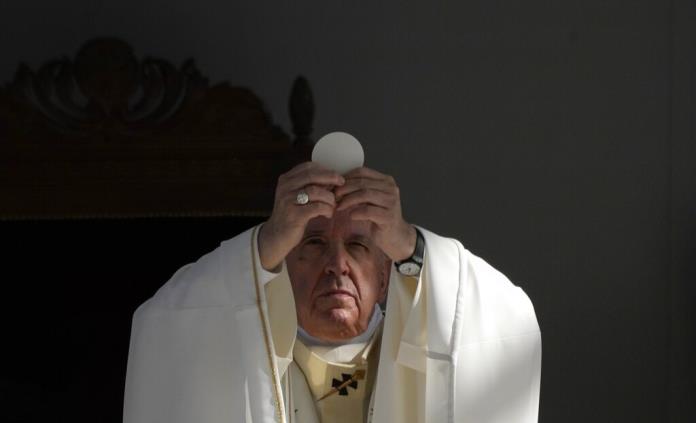 Papa lamenta hostilidad y prejuicios con ortodoxos