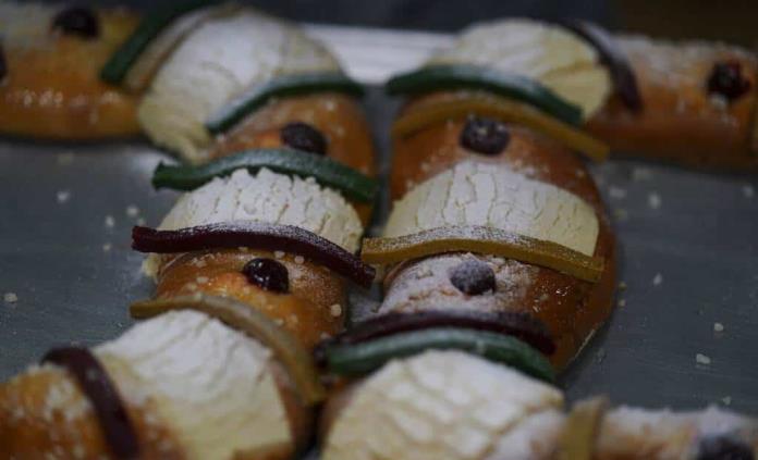 Mexicanos celebran pasión por el pan con la Rosca de Reyes