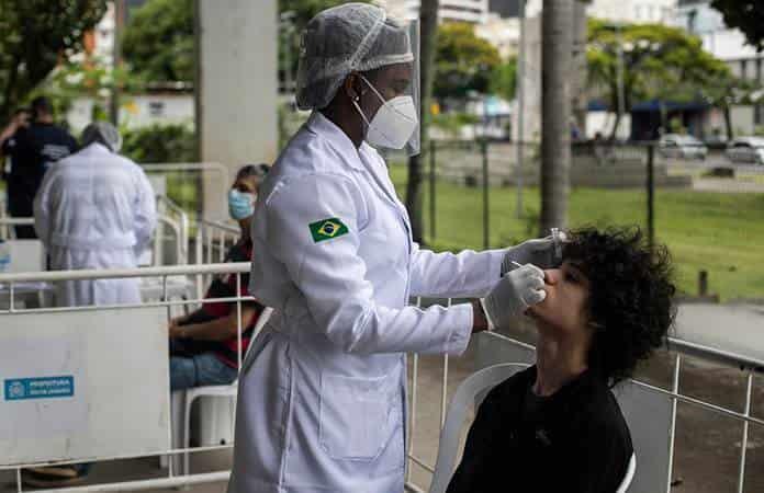 Registra Brasil casi 100,000 nuevos casos